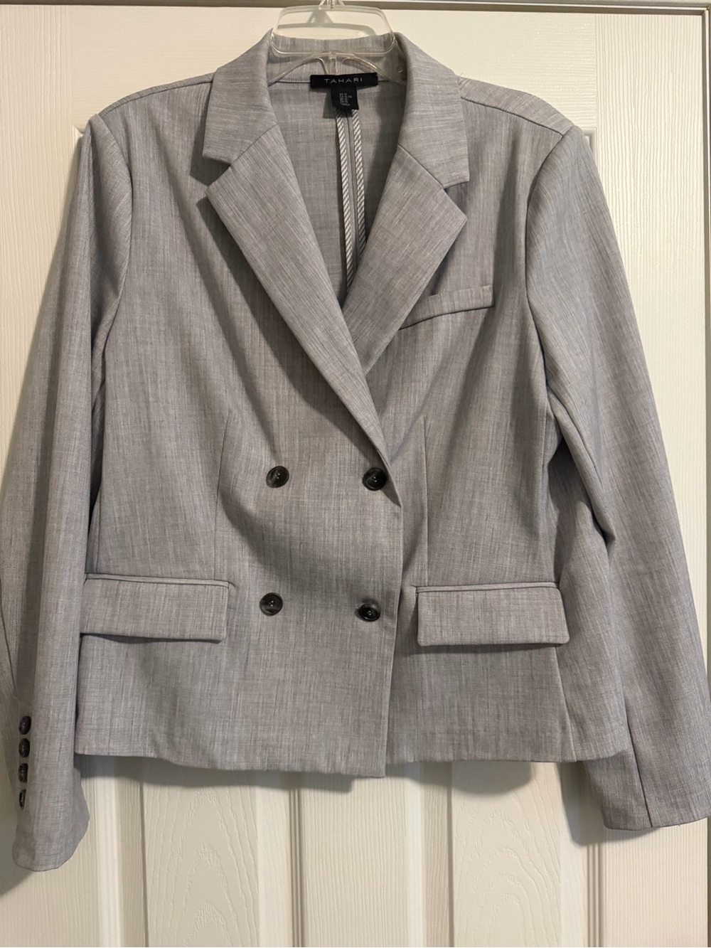 Tahari Light Gray Double-Breasted Blazer Jacket